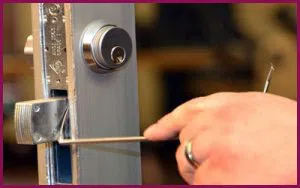 Orlando Express Locksmith Orlando, FL 407-548-2080 - 12-changing-locks